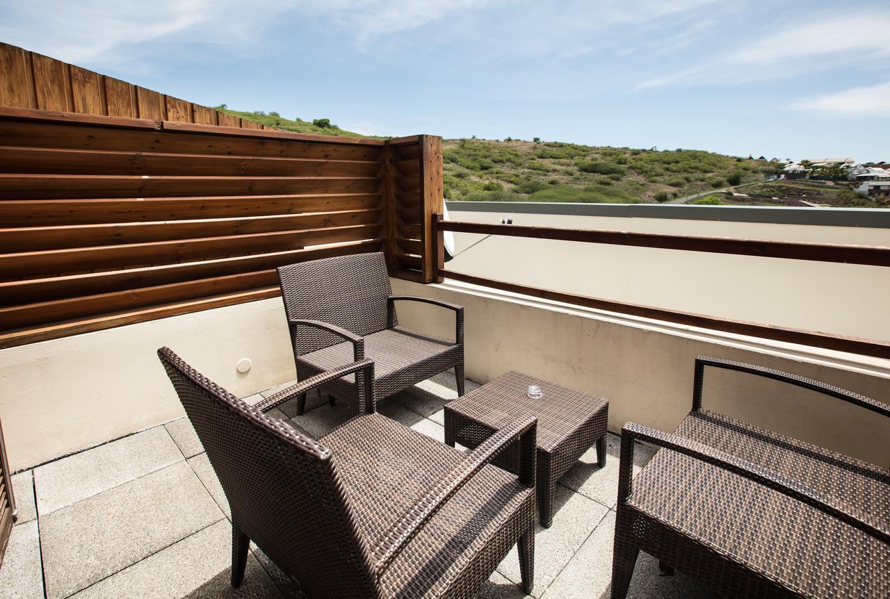 Tama Hotel Saint-Gilles Les Bains Exterior photo